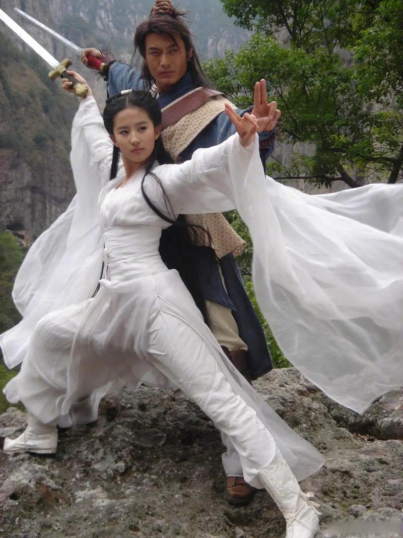 跨界杨过游戏来袭！和小龙女一起闯荡江湖