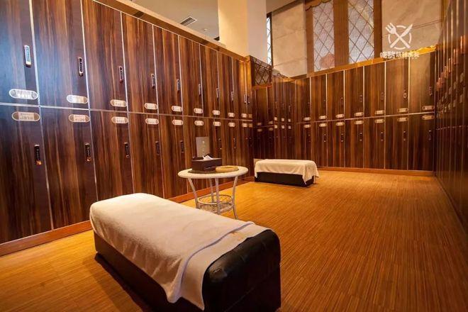 水疗中心版本大全：游戏、设计、案例一网打尽