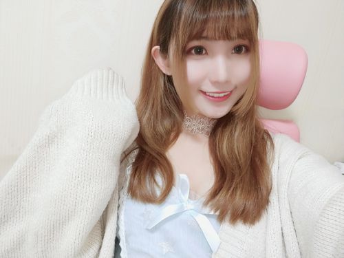 热拉可爱：二次元妻子下载渠道推荐，找到你的虚拟老婆！