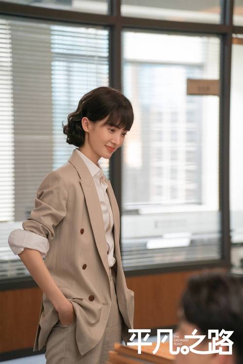 职场是我的后宫最新版本秘籍：快速攻略你的后宫