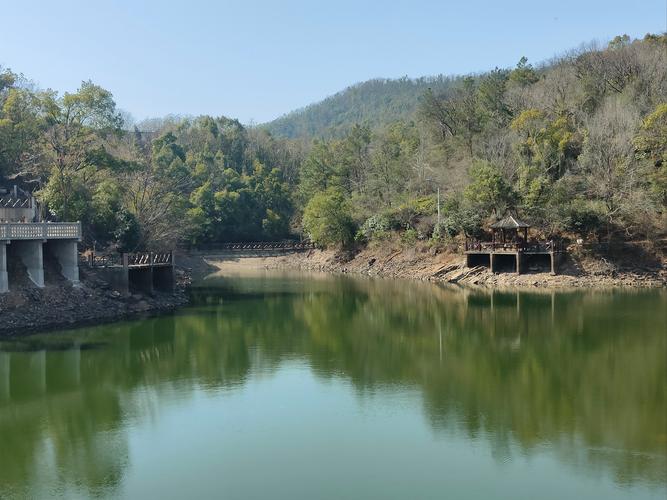 乡下生活最新玩法：体验农家乐，感受慢生活魅力