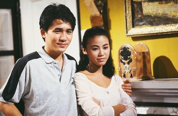 恋爱季节主题电视剧大全:回忆满满的港剧经典