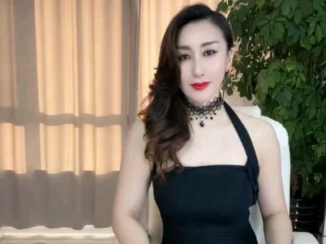 徐娘半老第二季官网：下载地址及游戏玩法详解