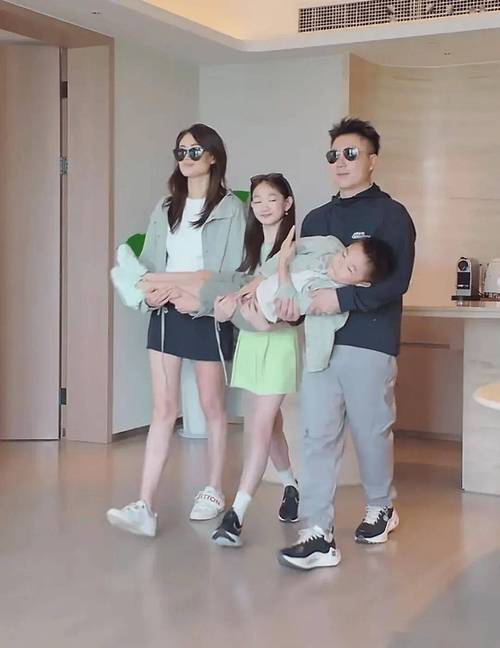 急寻我的银乱妻子奥莉下载链接,高清完整版资源分享!