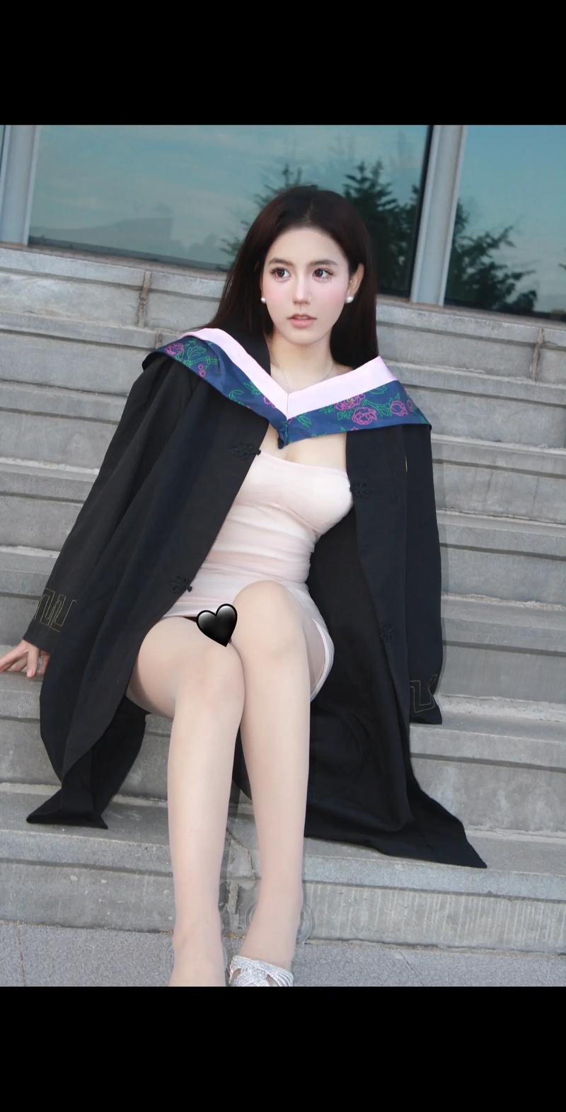 S1-S2我的大学生活：你弟弟迷恋的游戏是哪些？