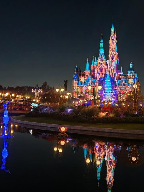 你玩过斯宾尼城堡最新版本吗？超高自由度SLG