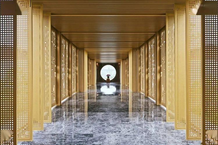 水疗中心版本大全：游戏、设计、案例一网打尽