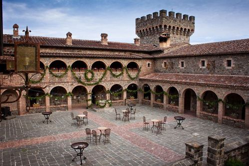 诱惑城堡最新玩法攻略:陷阱与诱惑并存的挑战