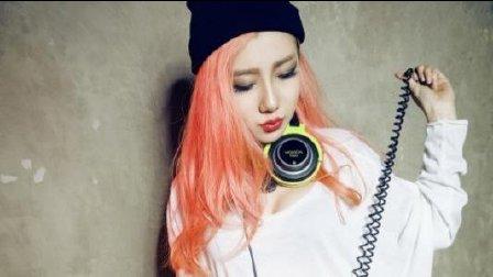 夜蒲觅爱游戏玩法介绍：文字剧情互动，在夜店寻找你的真爱