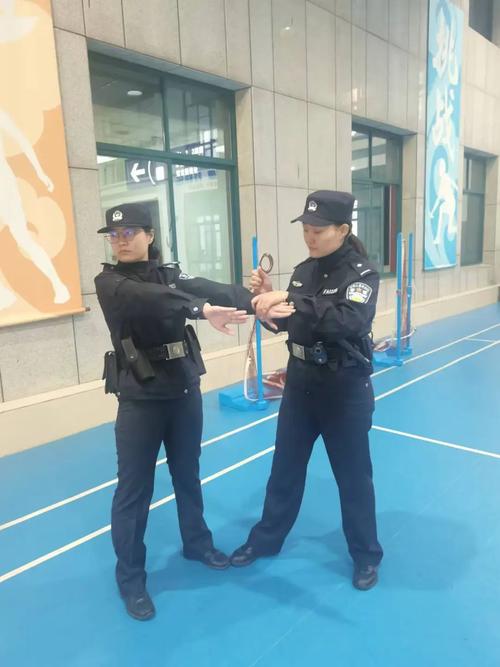 安全可靠的审判官训练师下载地址:新手玩家必看下载指南