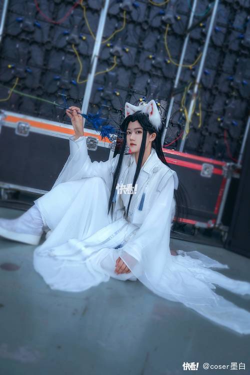 想看coser花絮?更新地址都在这里,快来收藏!
