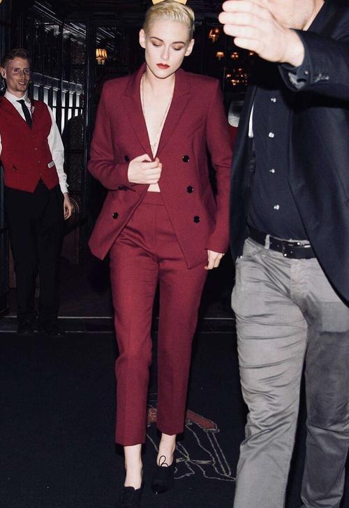 克里斯汀沃森下载地址及安装方法详解：玩游戏必备