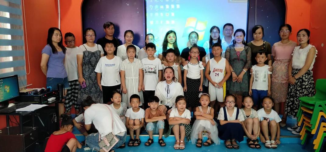 我的秘密暑假时光2官方正式版下载：最新版游戏等你来玩！