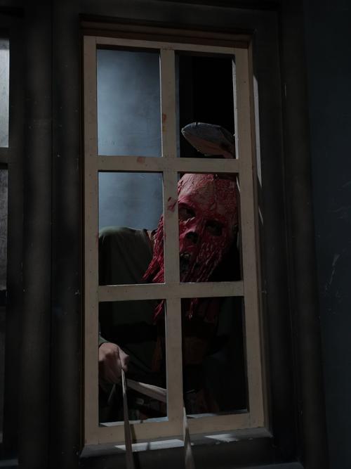 立即体验暗所恐怖症官方正式版下载最新版！正版资源安全无忧！