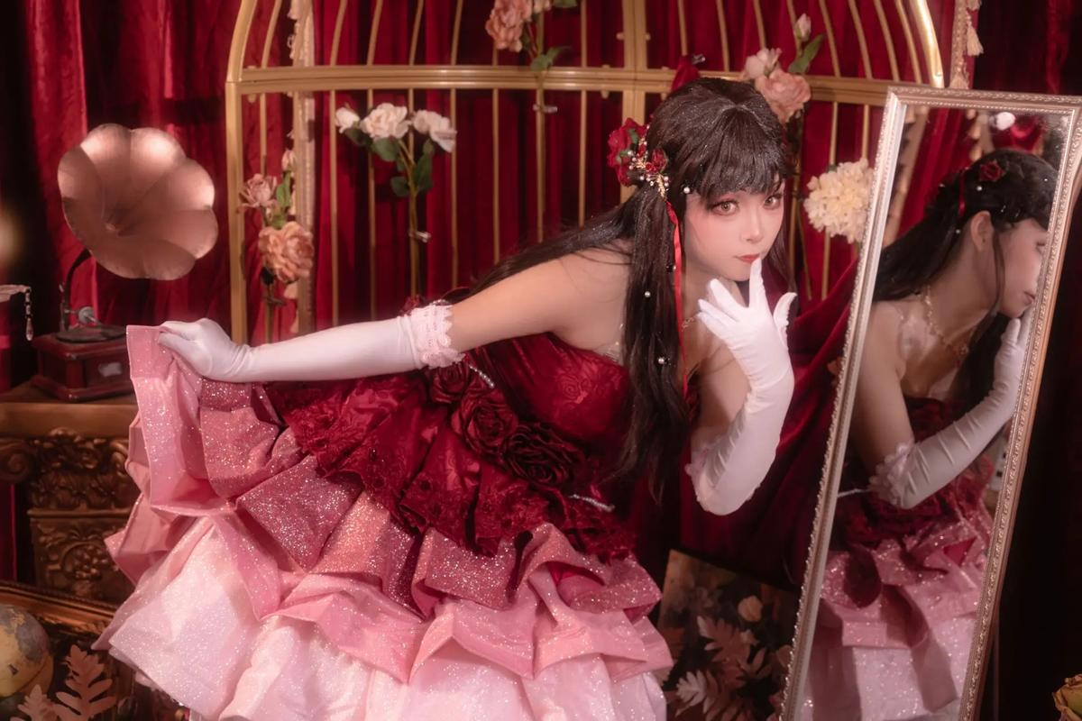 新婚妻子Cosplay游戏官网:一起开启梦幻Cosplay之旅