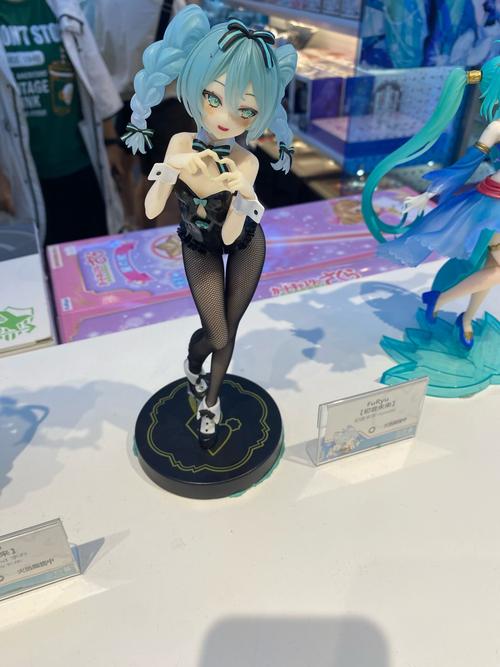 各类桌面手办版本大全：收藏爱好者必备指南