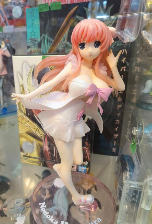 各类桌面手办版本大全：收藏爱好者必备指南