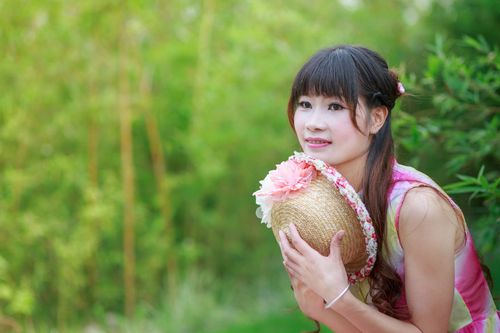 如何快速下载夏日风情?简单方法分享!