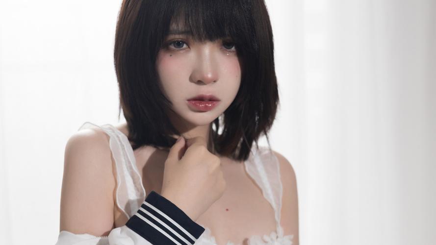 寻找疯猫最新版本?这里有你想要的全部资源