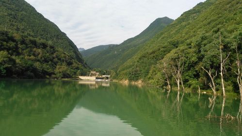 小绿山官方正式版下载最新版:免安装绿色版资源分享