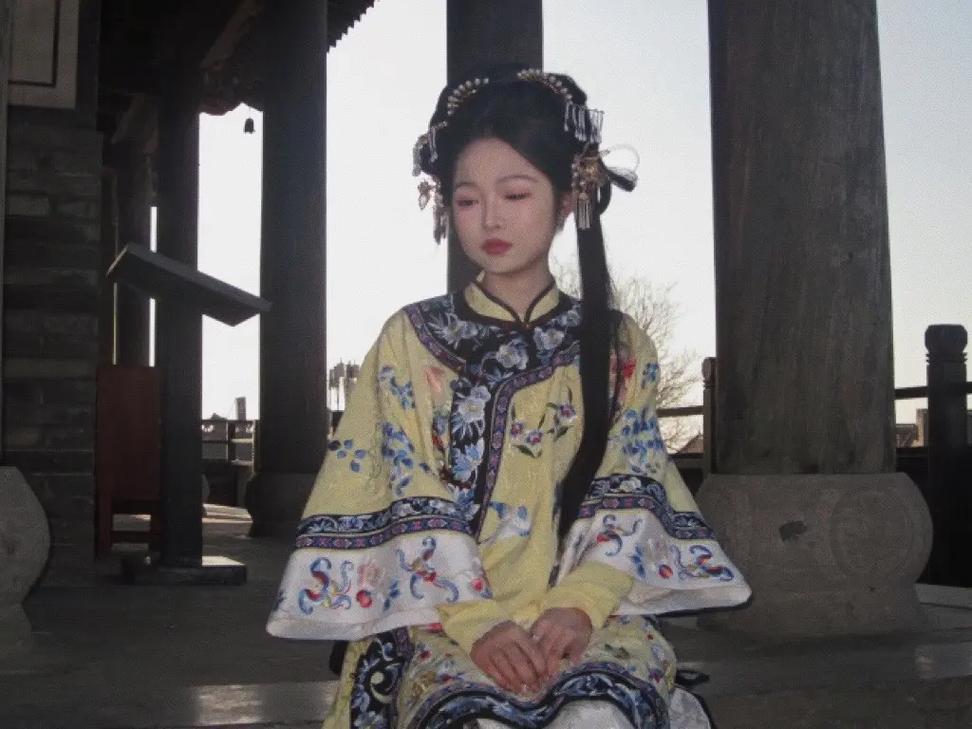 解开八月之谜:苦茶子下载地址快速查找指南