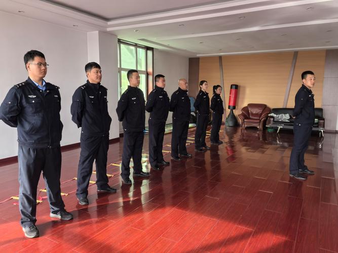 安全可靠的审判官训练师下载地址:新手玩家必看下载指南