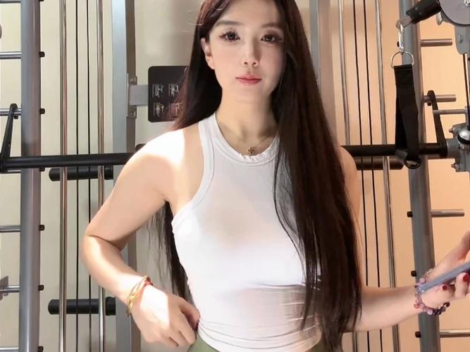 秀人网娜娜最新版本功能强吗？实测这5大亮点爽翻天