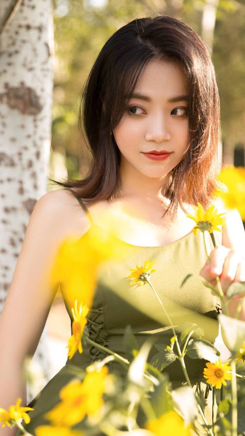 安卓手机怎么下邪恶女干部任务?汉化版安装详细步骤