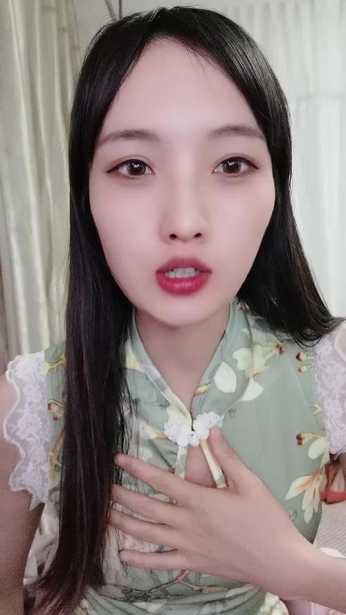 巫小萤版本大全有哪些区别?详细对比指南一次看懂