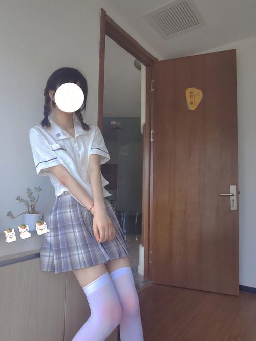 在员工室与JK度过的日常官网新手怎么玩？开启员工室奇妙互动！